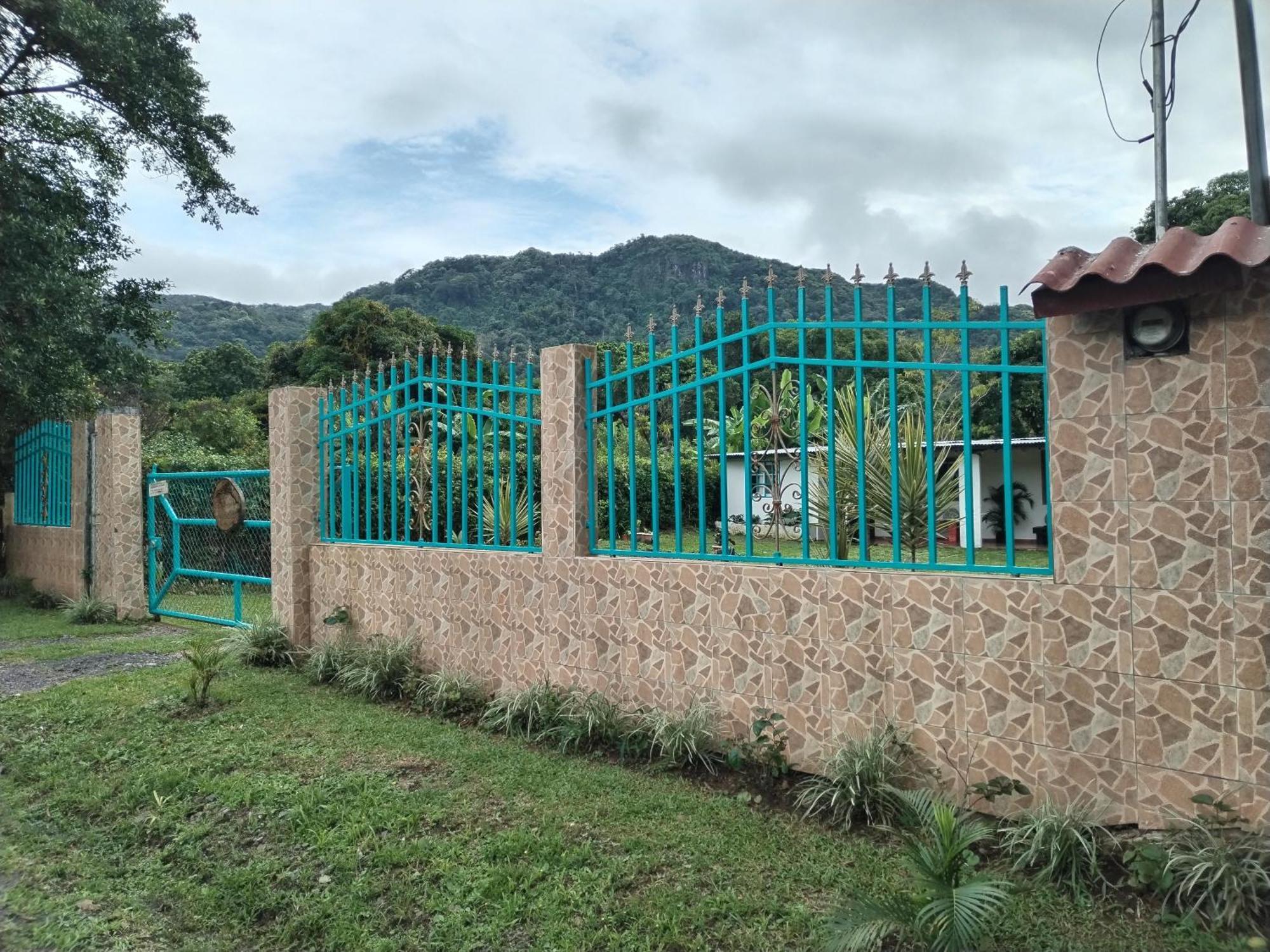 Casa Hostal Bouva El Valle de Anton Екстериор снимка